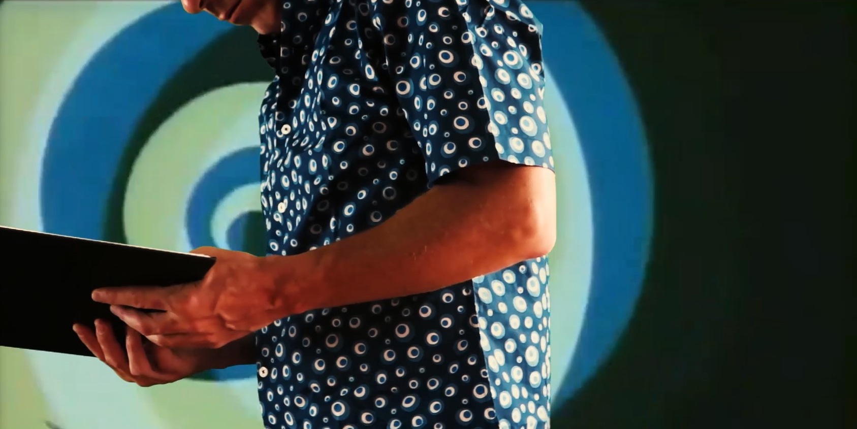 You are currently viewing Repeated Words: Giao Chỉ (The Video)