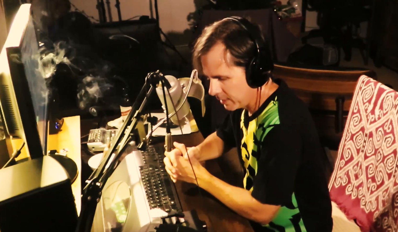 You are currently viewing WTXT’s Late Night Textual Healing Show: The Sơn Tinh and Thủy Tinh Episode