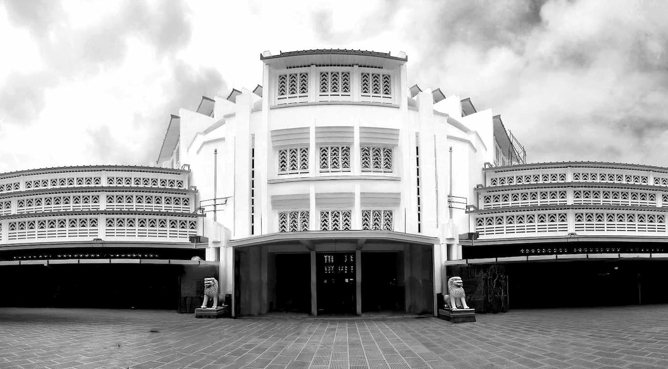 Read more about the article The Lost Lions of Phnom Penh’s Central Market